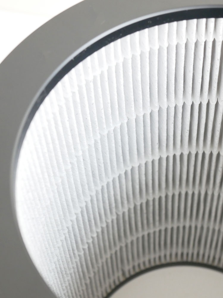 プラスマイナスゼロ C030 空気清浄機本体の外観