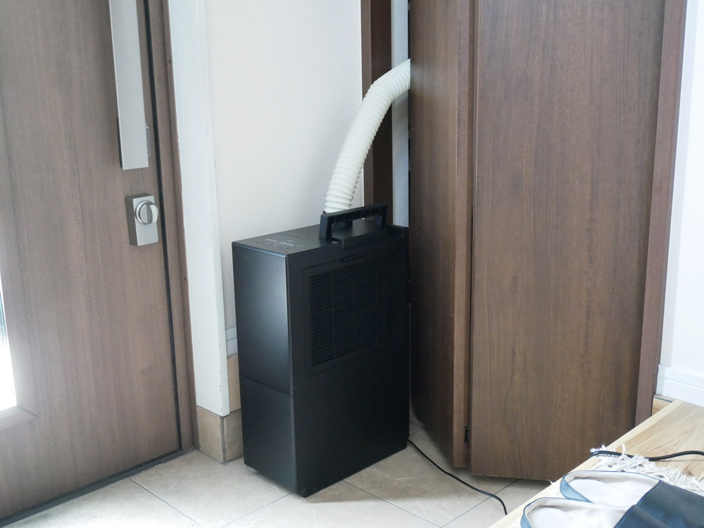 0/プラスマイナスゼロ】除湿機 D010 ホワイト|【公式 0/プラスマイナスゼロ】除湿機 D010 ホワイト|【公式