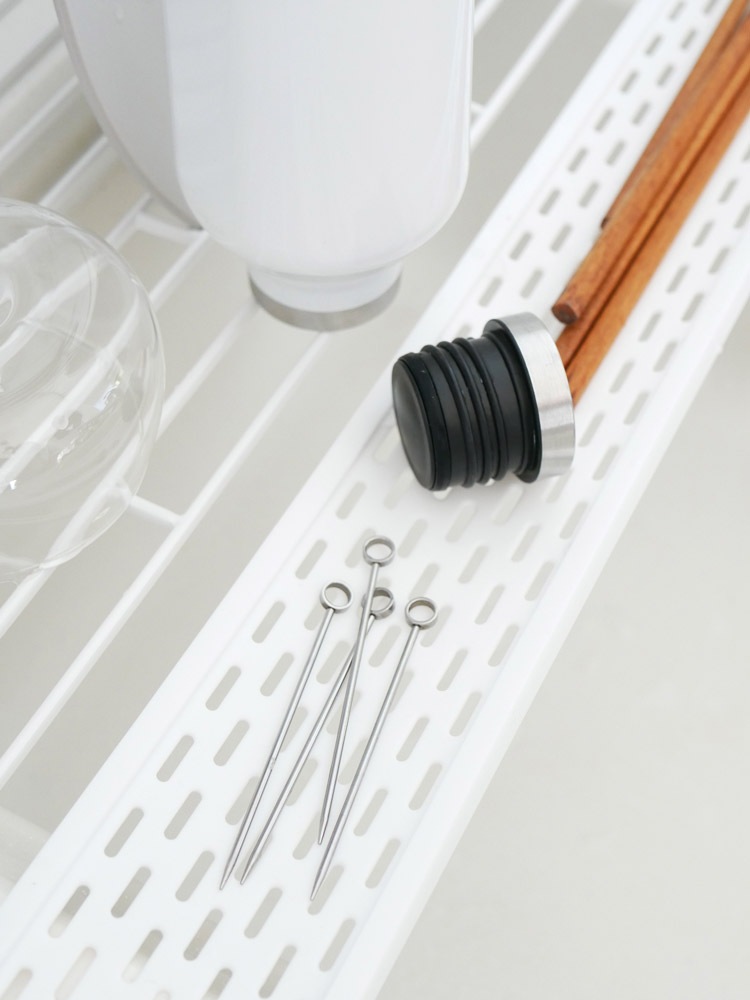 山崎タワー折り畳みシリコーントレー付き水切りラック