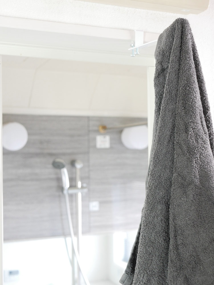 タワーブランドの室内干し用スチールハンガー