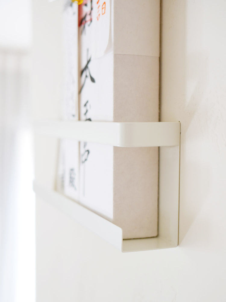 YAMAZAKI/towerのスチール製神札ホルダー