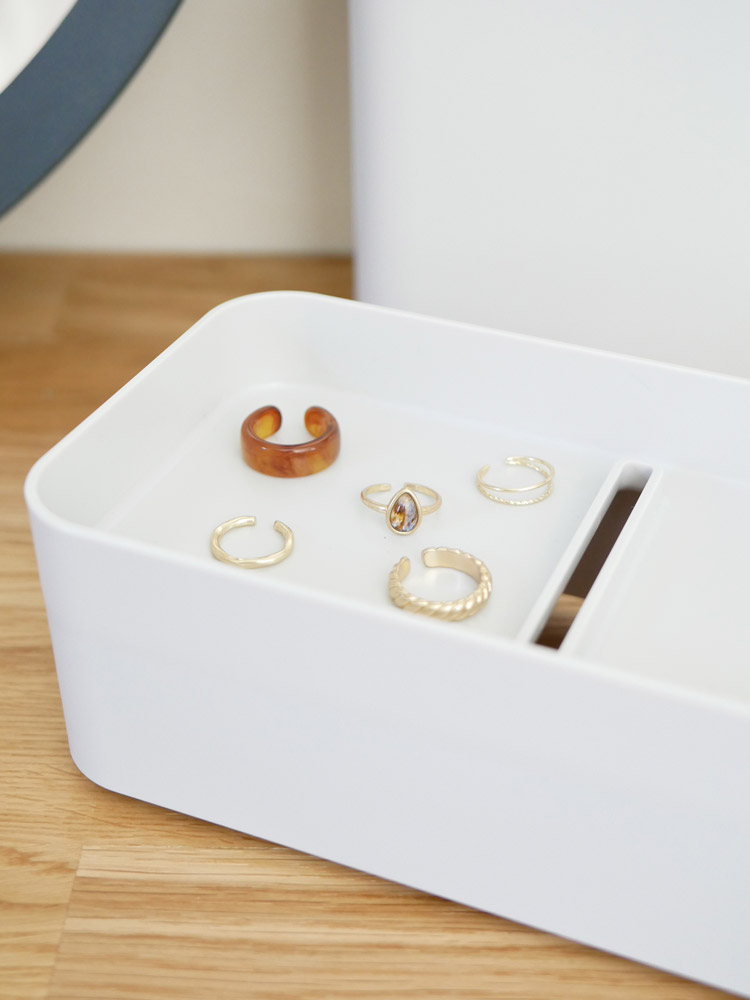 ライクイットの持ち運び用メイクボックス