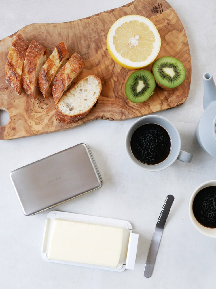 EAトCOバターケース、ステンレス製フタの透明容器