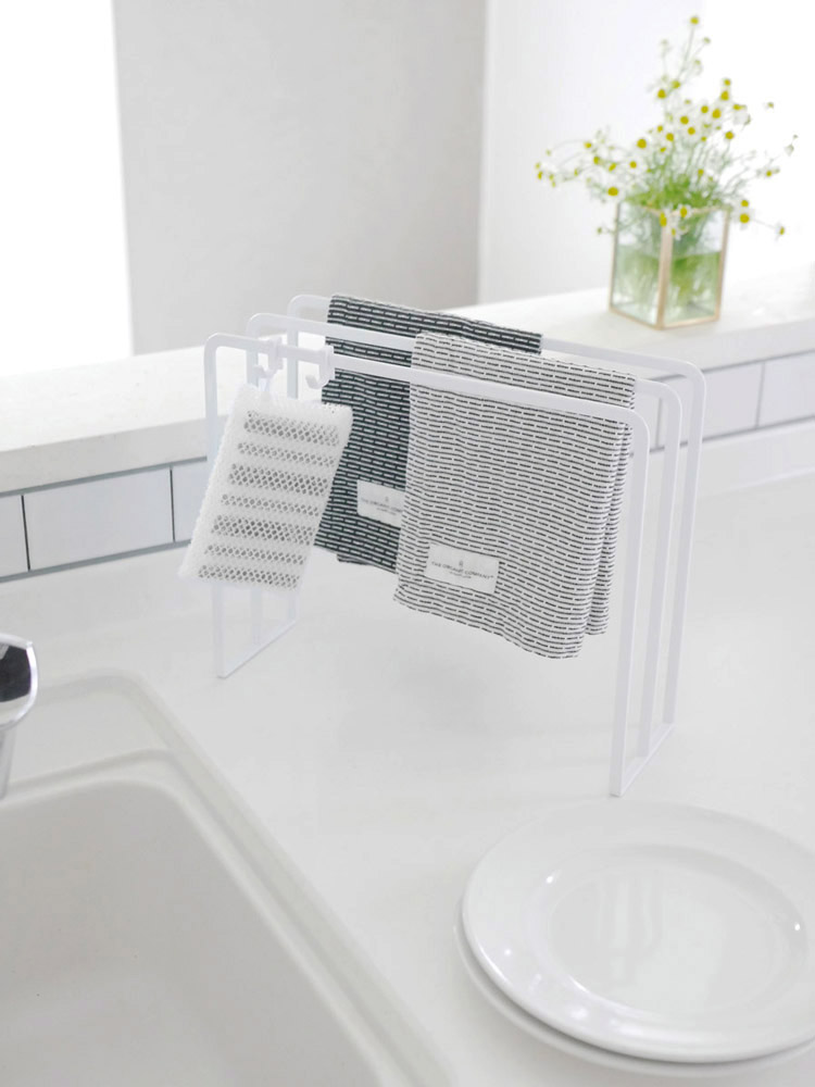 YAMAZAKI製タワー型スチール布巾ハンガー