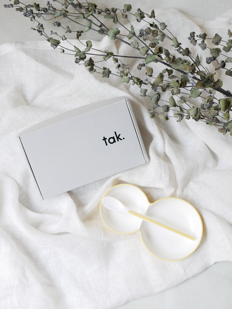 タック キッズディッシュ フォーベビーのプレートとスプーン