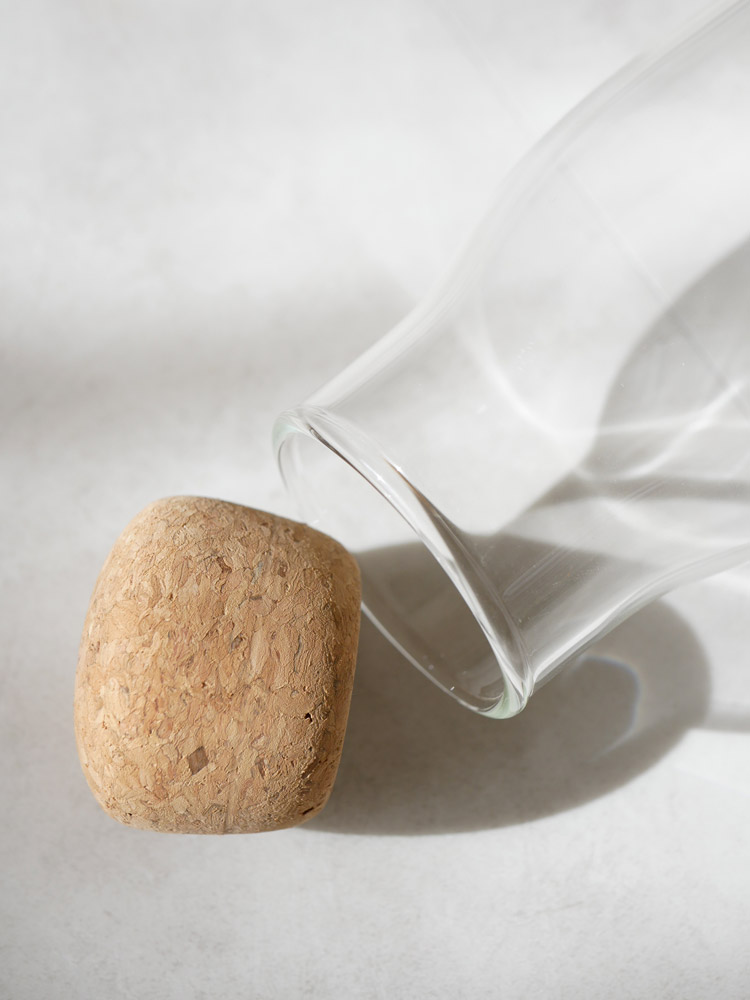 キントーの耐熱ガラスキャニスターとコルク蓋