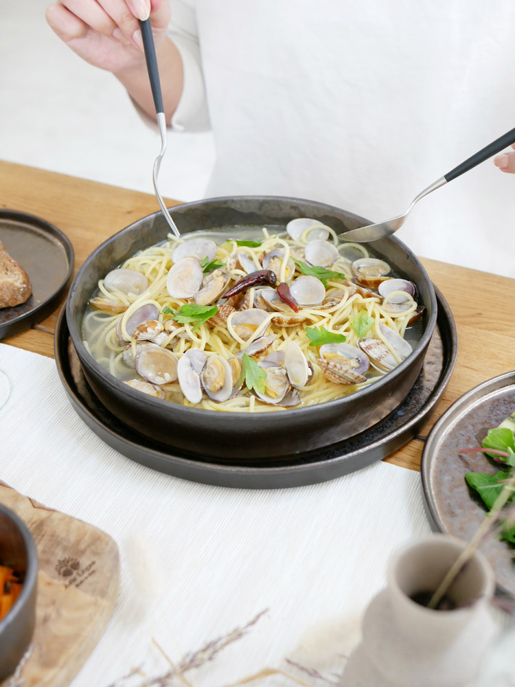 COSTA NOVA LAGOAのストーンウエアボウルとパスタプレート