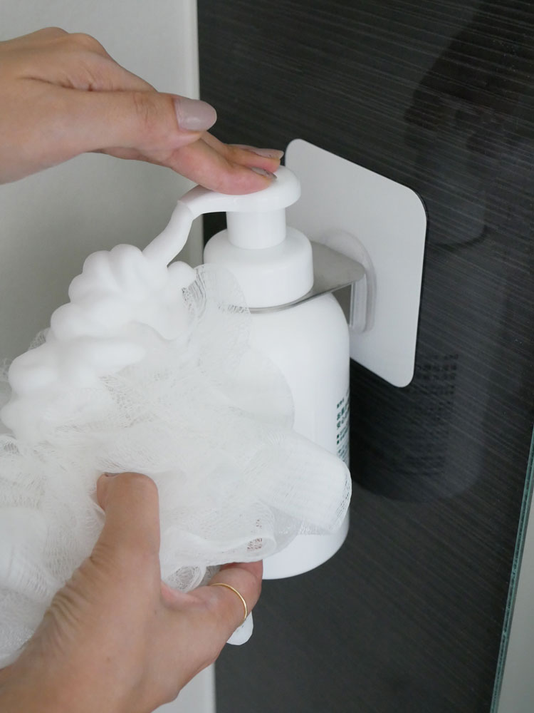 Otelブランドのソープボトルホルダー