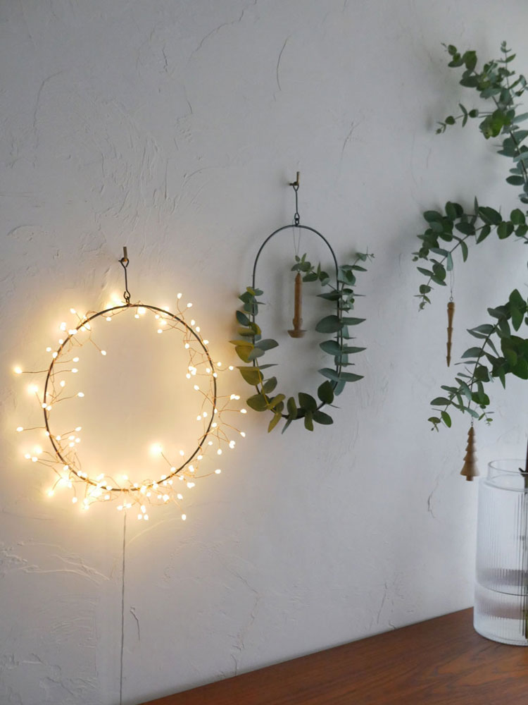 ホーンプリーズ製アイアンデコレートリースの写真