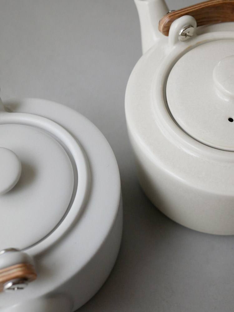 サリュー祥SYOの手作り陶器湯呑み