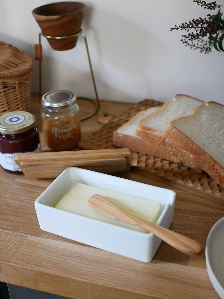 ブランドB STYLE KITCHENの木蓋バターケース