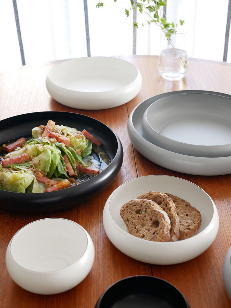 ovjectブランドのほうろうボウル