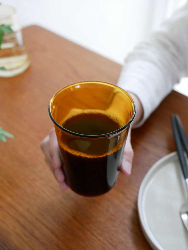 キントーCAST AMBERシリーズのガラスとジャグ