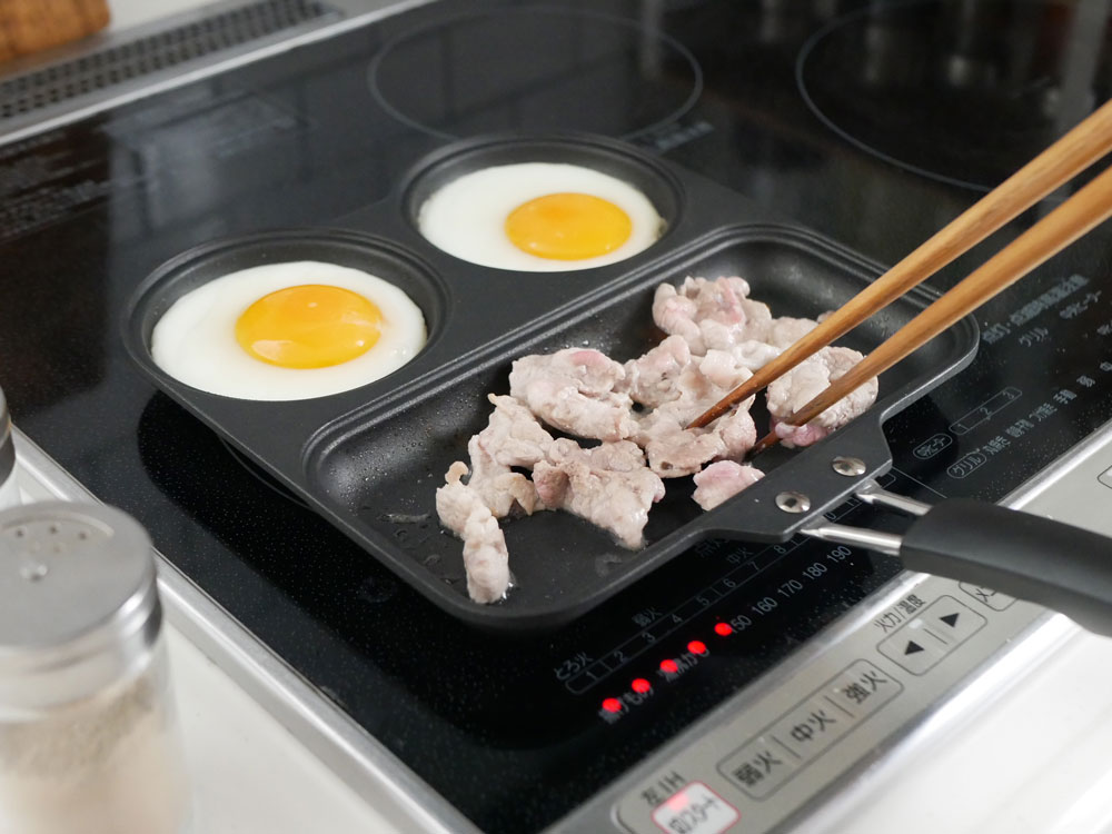 bws SELECTION製の四角いまるまるパン