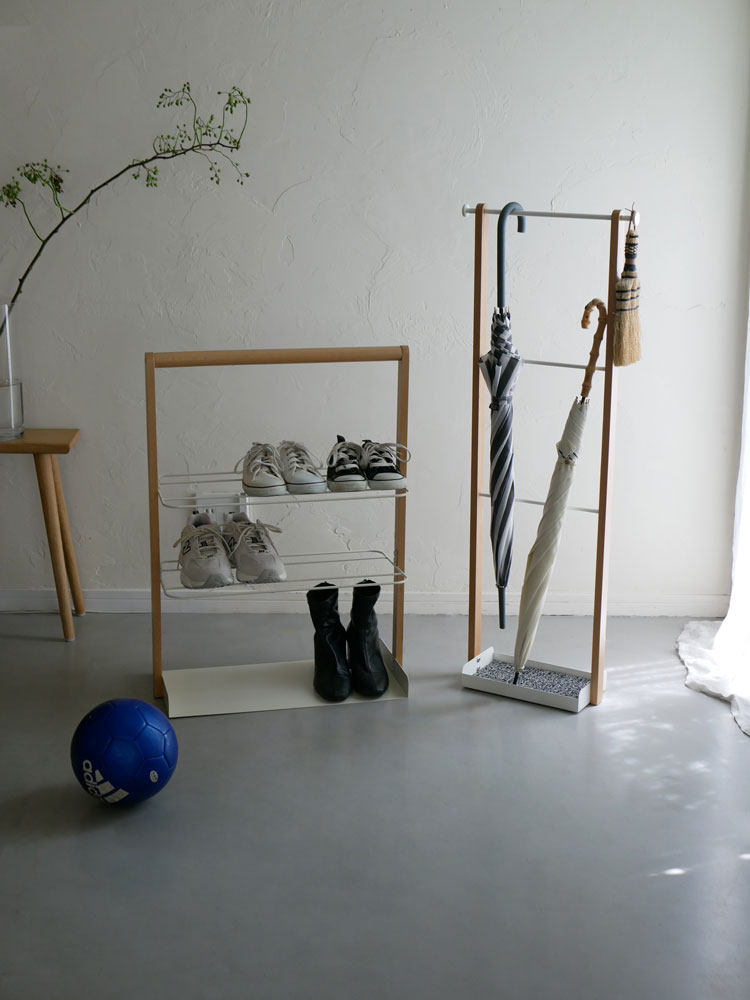 白色のMashリヴエントランスラック