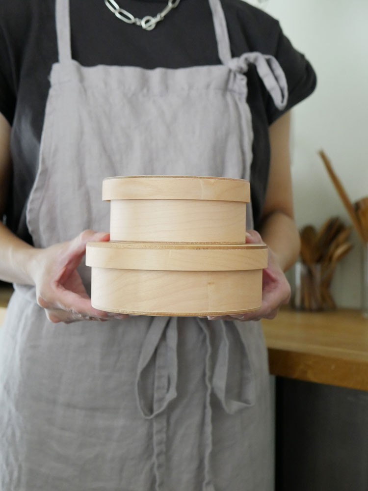 角田清兵衛商店の仕切り付きウレタン塗装おひつ