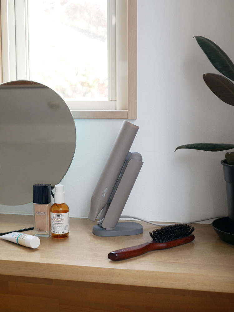 ヒュッゲグレーのRe・Deヘアドライヤー