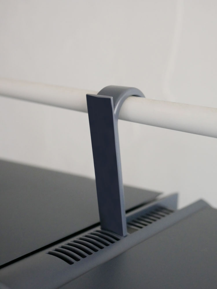 ±０ブランドのコンパクト衣類乾燥機本体