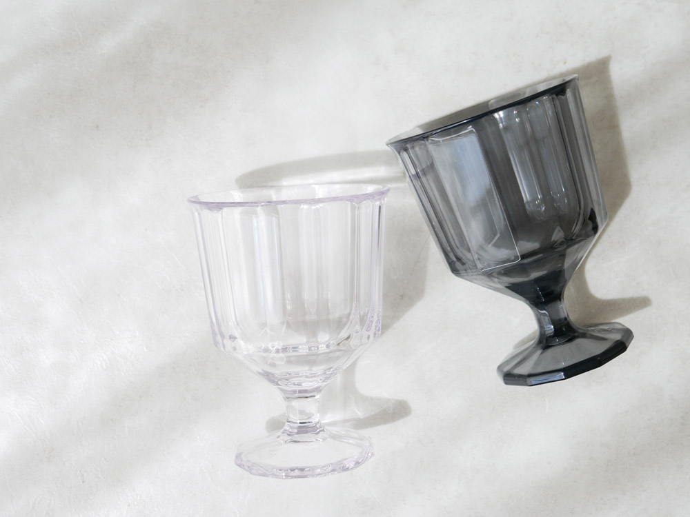 透明なKINTOアルフレスコワイングラス