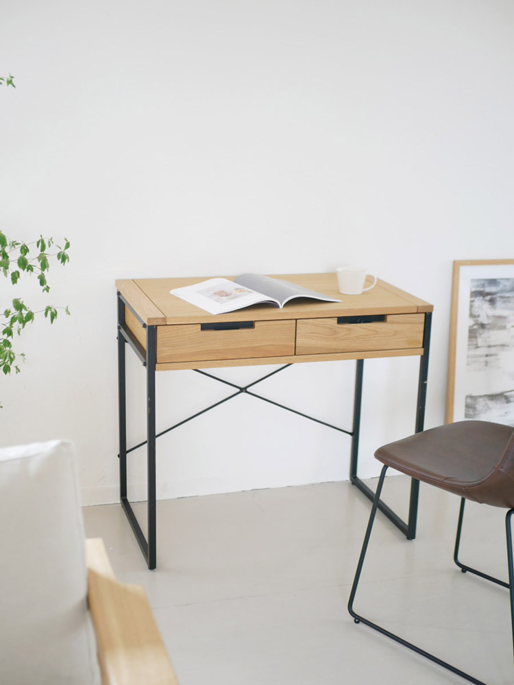 オーク無垢材と黒スチールのスプレムデスク