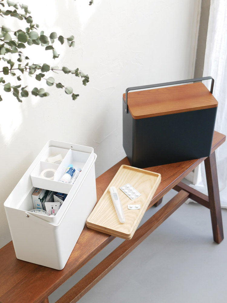 tower/Yamazakiのスチール製救急箱