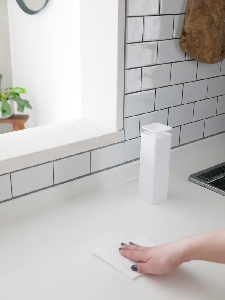 タワーの片手操作ディスペンサー、透明な容器とシリコーンパッキン