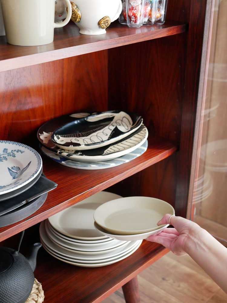 イッタラ ティーマシリーズの磁器製プレート