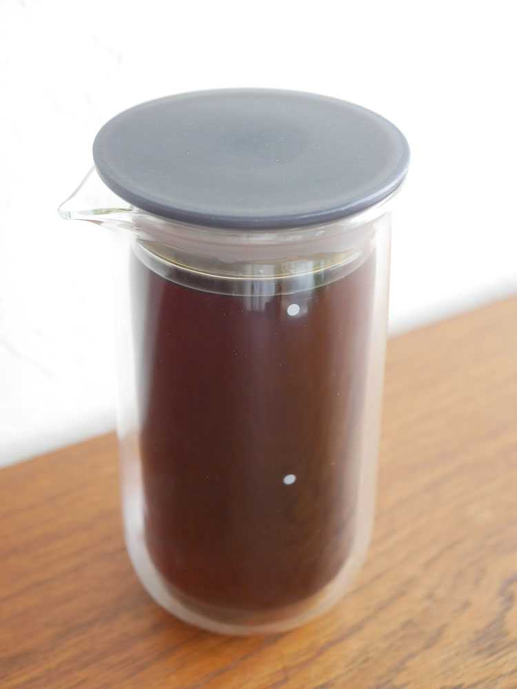 manaマーナ ダブルウォールカラフェ、蓋付き透明ガラス容器