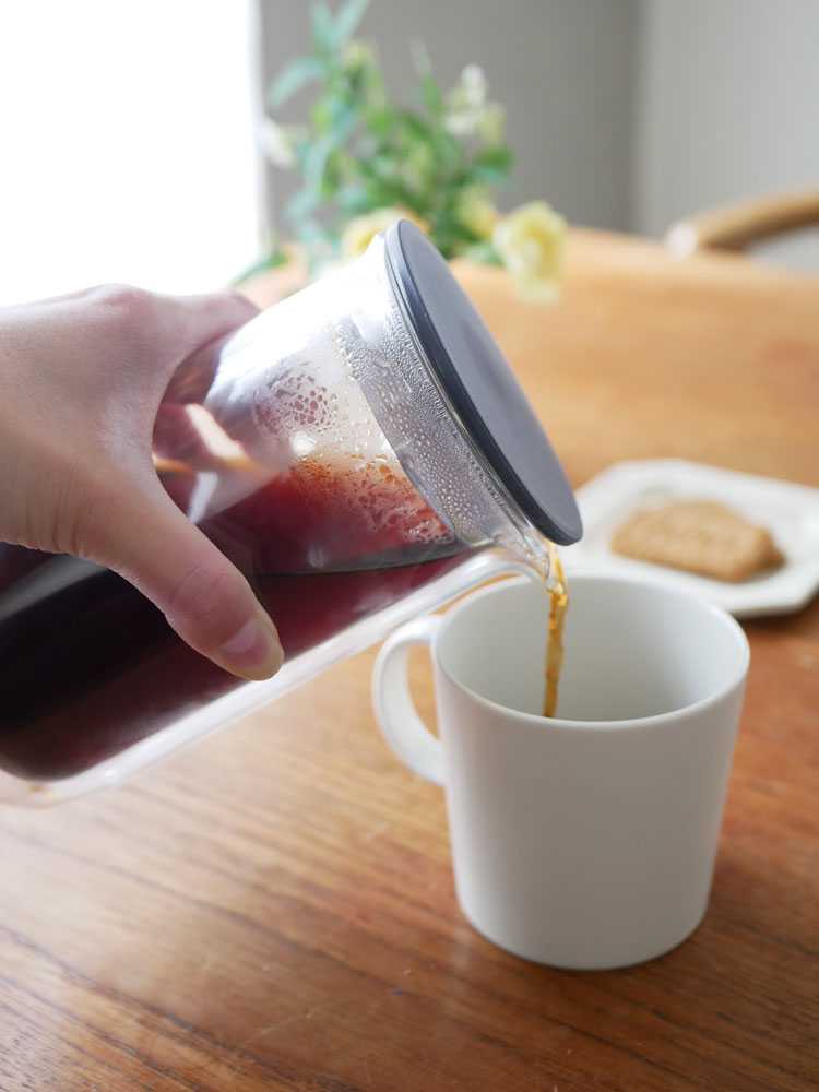 mana/マーナのダブルウォールカラフェとカップ