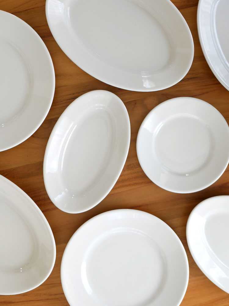 サタルニア チボリ オーバルプレートセット