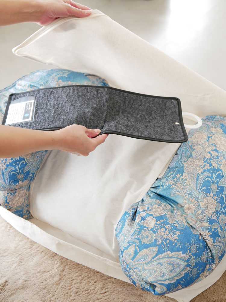 羽毛布団軽圧縮収納ケースと除湿シートのセット