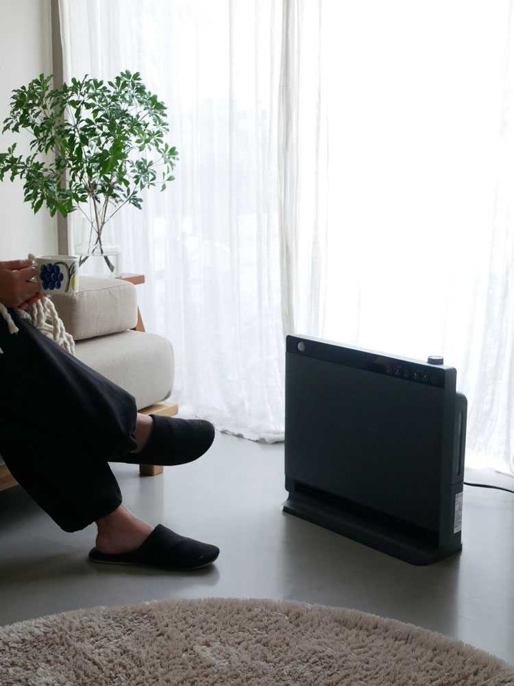 スリーアップのハイブリッド加湿セラミックヒーターCH-T2563