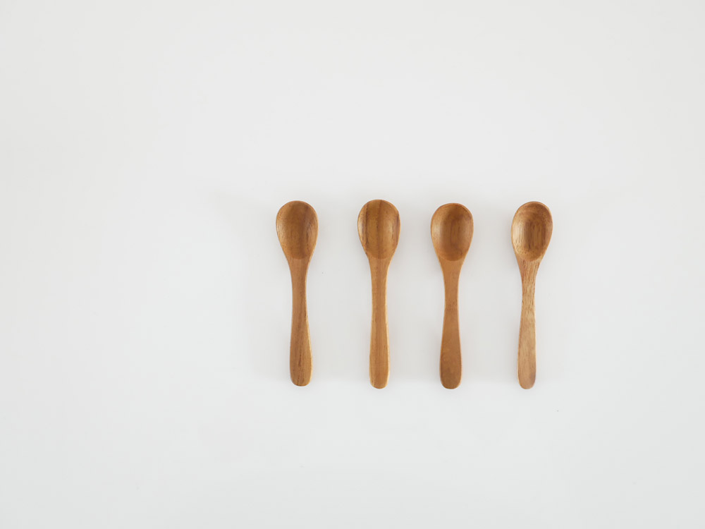 ホーンプリーズのティークウッドカトラリーセット