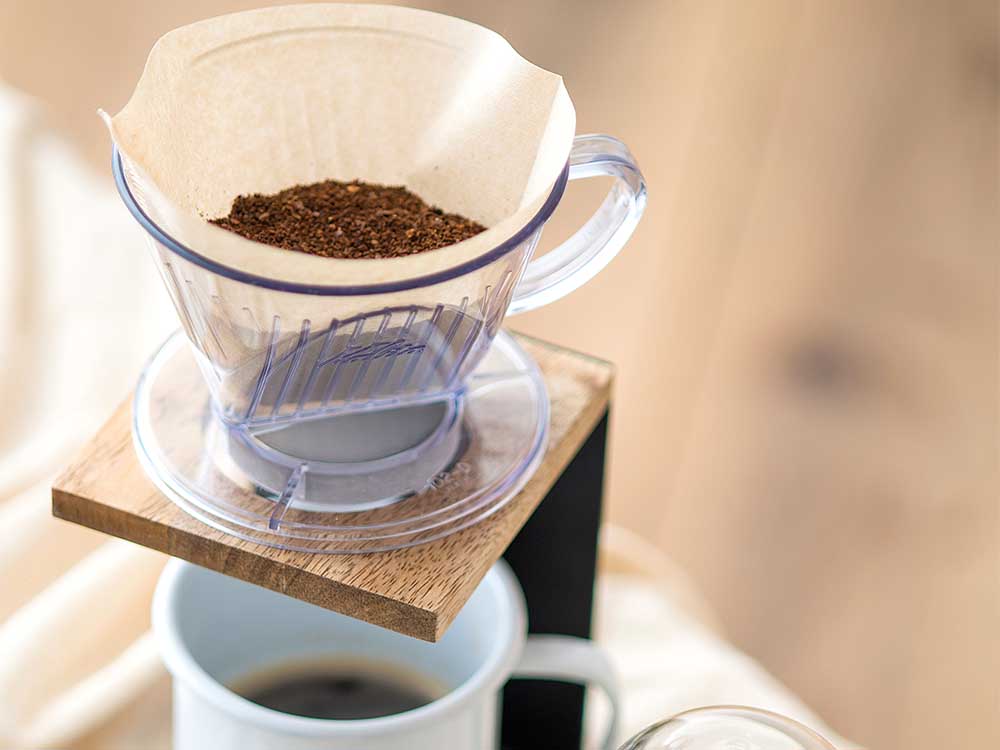 マンゴーウッドとアイアン製のPOSH LIVINGドリップスタンド