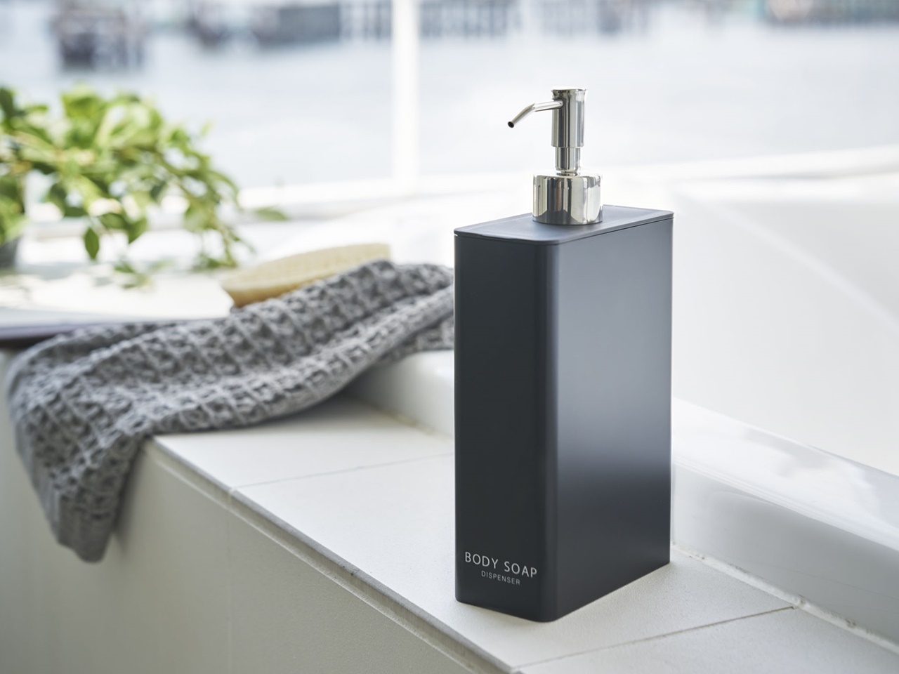 Yamazaki製ツーウェイディスペンサー スクエアスリム