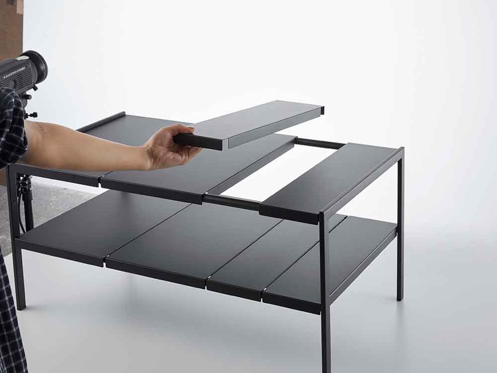 スチール製YAMAZAKIタワーの2段伸縮シンク下ラック