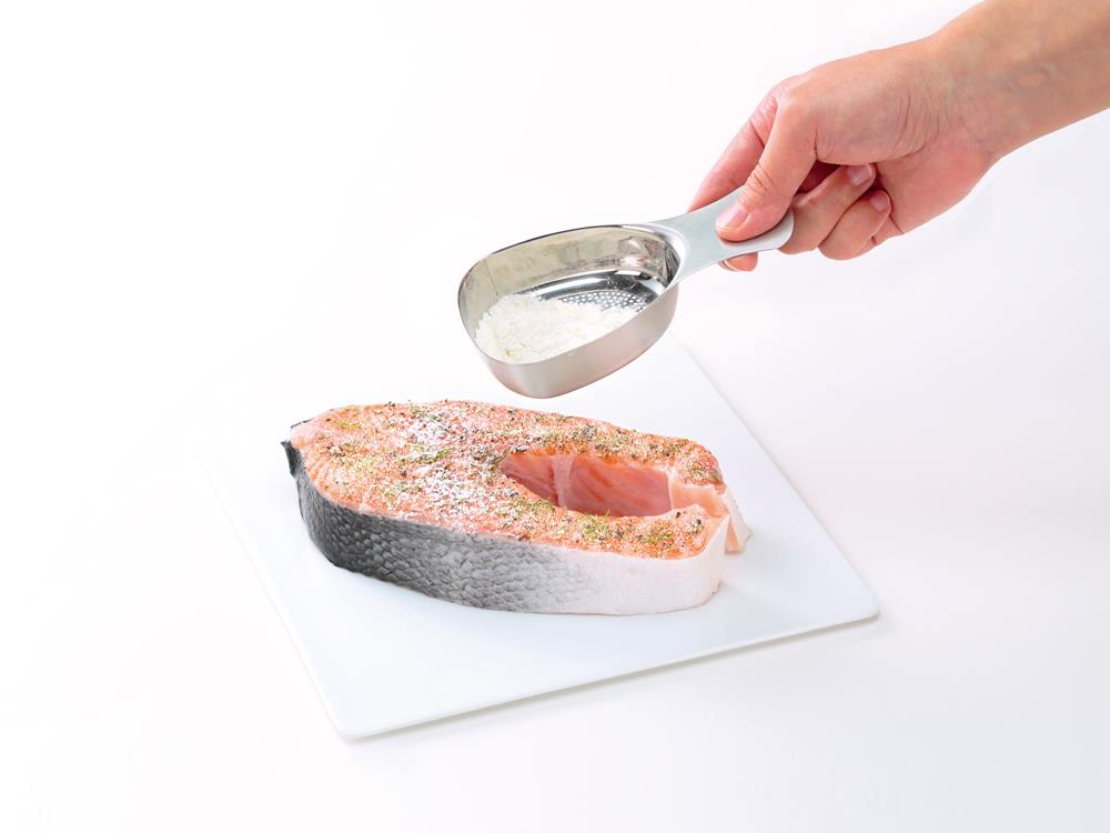 マーナ製ステンレス粉ふりスプーン