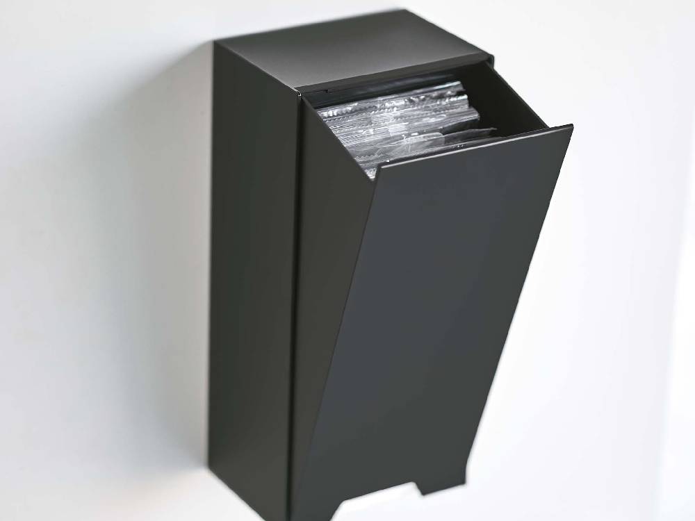 ツーウェイ立体マスク収納ケースにマスクが収納された様子