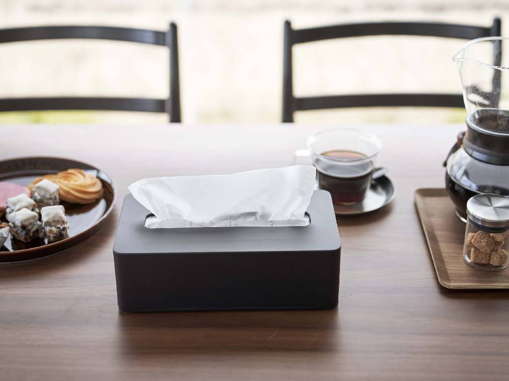 towerブランドのコンパクトティッシュケース