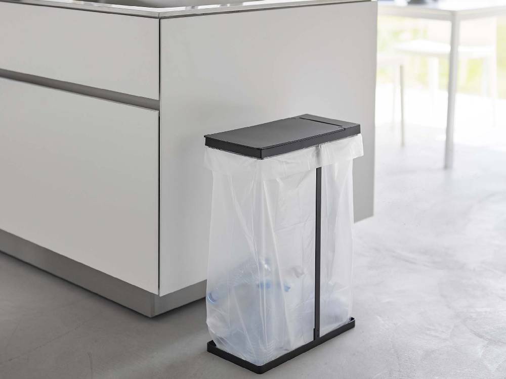 タワーのスリム蓋付き分別ゴミ袋ホルダー