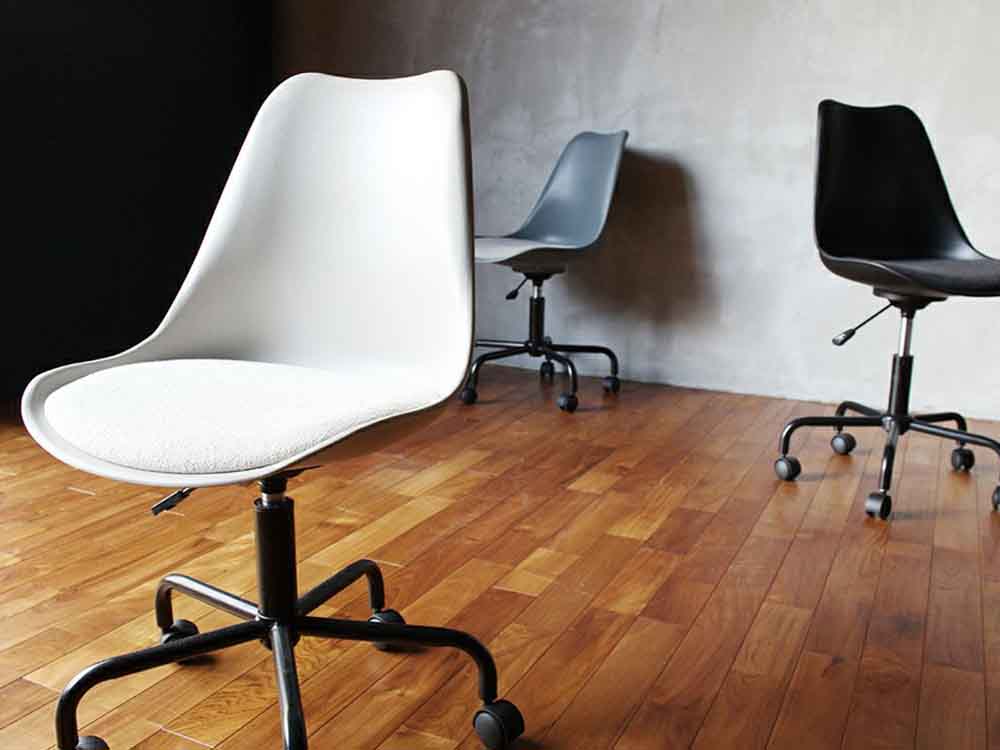 アデペシュNO-FPグレーアイボリーのキャスター付きチェア