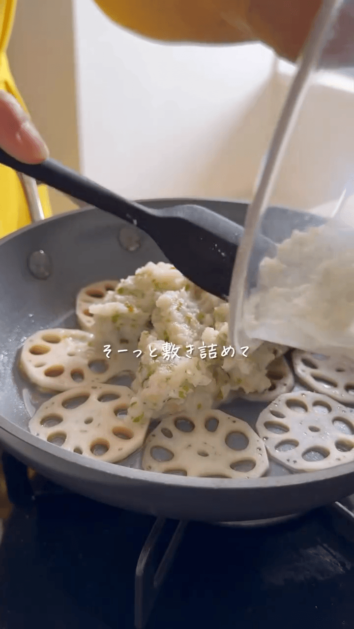 腸活もっちりおつまみ！蓮根ガレット✨の作り方3の画像